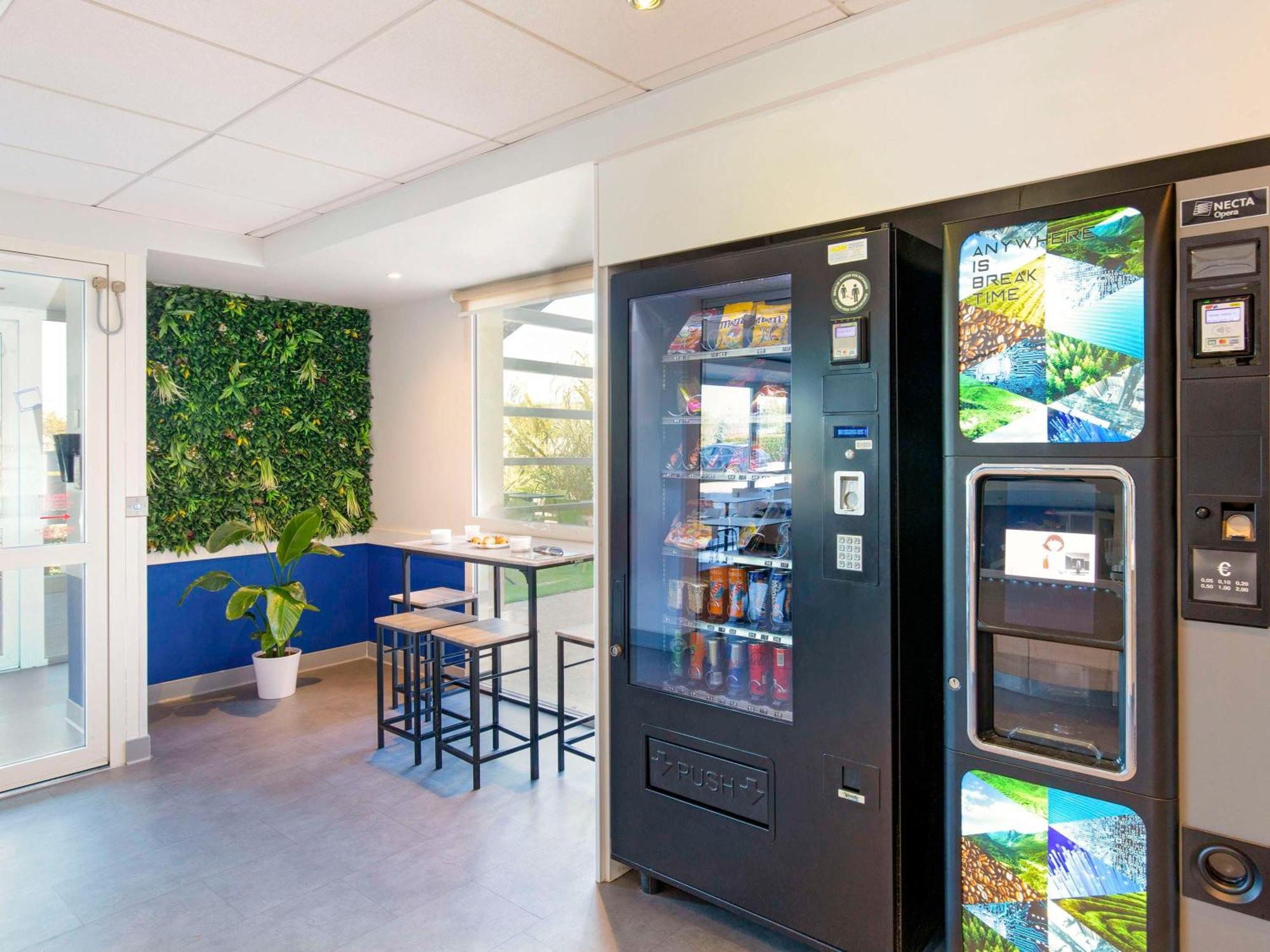 Ibis Budget Saint-Maximin Exteriér fotografie